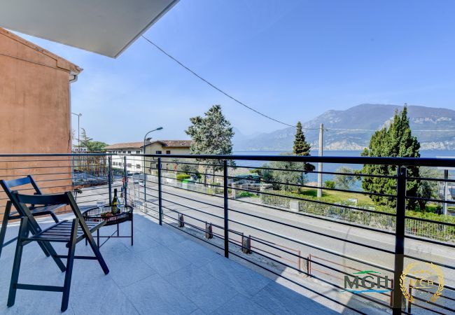 Ferienwohnung in Brenzone - Holiday Apartments Brenzone - Studio BALDO Ferienwohnung in Brenzone - Holiday Apartments Brenzone - Studio BALDO