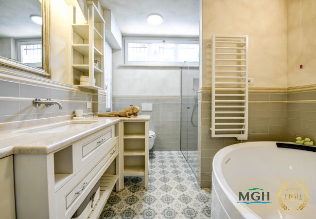 Villa in Salò - MGH Luxury - Villa Caterina Villa in Salò - MGH Luxury - Villa Caterina
