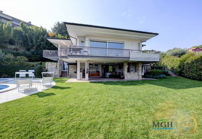 Villa in Salò - MGH Luxury - Villa Caterina Villa in Salò - MGH Luxury - Villa Caterina