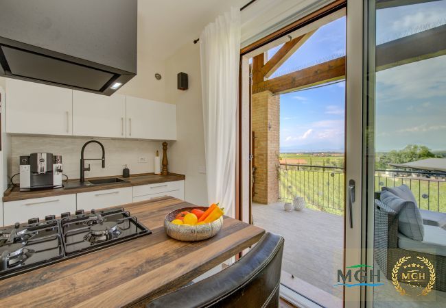 Ferienwohnung in Peschiera del Garda - Appartamento La Luna - MGH Ferienwohnung in Peschiera del Garda - Appartamento La Luna - MGH