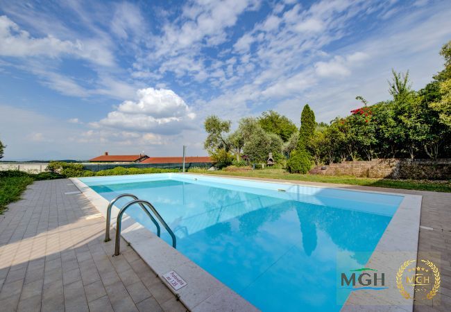 Ferienwohnung in Peschiera del Garda - Appartamento La Luna - MGH Ferienwohnung in Peschiera del Garda - Appartamento La Luna - MGH