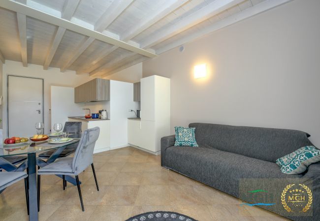 Ferienwohnung in Sirmione - Caesar Sirmione Luxury Apartment F02 Ferienwohnung in Sirmione - Caesar Sirmione Luxury Apartment F02