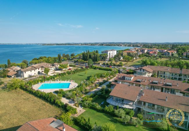 Ferienwohnung in Sirmione - Caesar Sirmione Luxury Apartment F02 Ferienwohnung in Sirmione - Caesar Sirmione Luxury Apartment F02