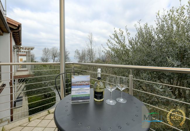 Ferienwohnung in Castelnuovo del Garda - Borgo Gasparina A28 Ferienwohnung in Castelnuovo del Garda - Borgo Gasparina A28