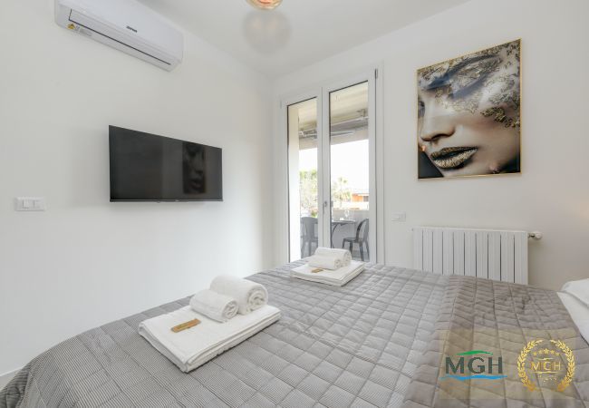 Ferienwohnung in Sirmione - MGH Porto Deluxe Apartment Ferienwohnung in Sirmione - MGH Porto Deluxe Apartment