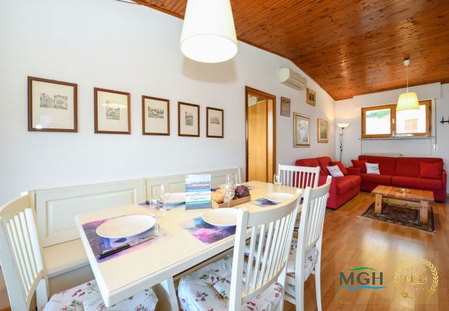 Ferienwohnung in Malcesine - Residence La Perla Malcesine MGH 5 Ferienwohnung in Malcesine - Residence La Perla Malcesine MGH 5