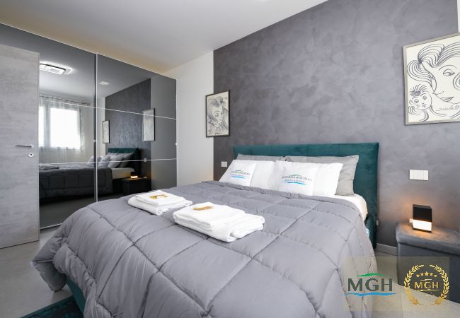 Ferienwohnung in Peschiera del Garda - Opalia Residence - Eva's Elegance Ferienwohnung in Peschiera del Garda - Opalia Residence - Eva's Elegance