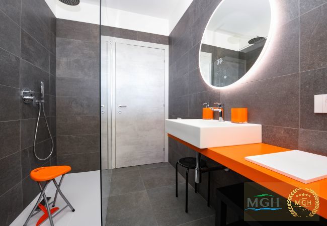 Ferienwohnung in Peschiera del Garda - Opalia Residence - Eva's Elegance Ferienwohnung in Peschiera del Garda - Opalia Residence - Eva's Elegance