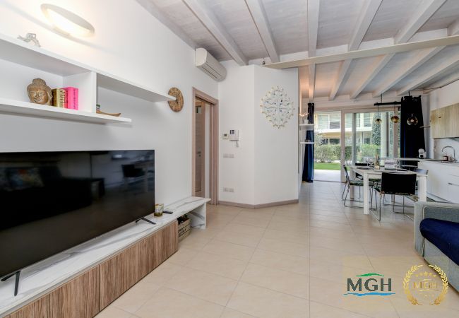 Ferienwohnung in Sirmione - Caesar Sirmione Luxury Apartment F15 Ferienwohnung in Sirmione - Caesar Sirmione Luxury Apartment F15