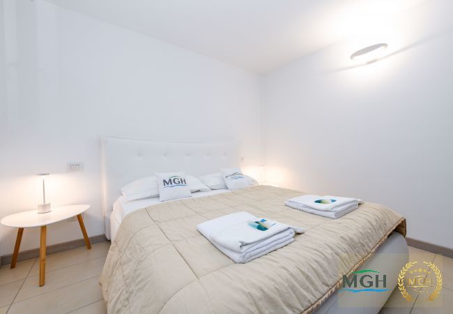 Ferienwohnung in Sirmione - Caesar Sirmione Luxury Apartment F15 Ferienwohnung in Sirmione - Caesar Sirmione Luxury Apartment F15