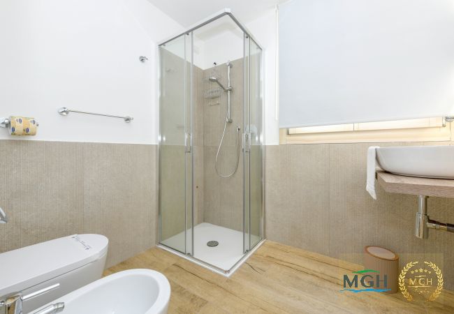 Ferienwohnung in Sirmione - Caesar Sirmione Luxury Apartment C01 Ferienwohnung in Sirmione - Caesar Sirmione Luxury Apartment C01