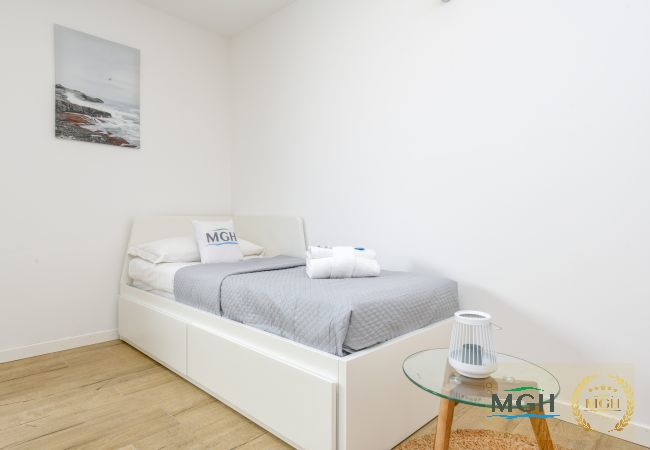 Ferienwohnung in Sirmione - Caesar Sirmione Luxury Apartment C01 Ferienwohnung in Sirmione - Caesar Sirmione Luxury Apartment C01