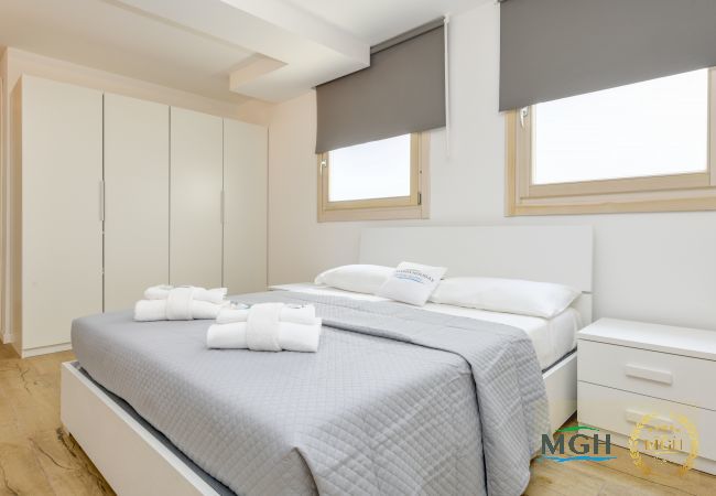 Ferienwohnung in Sirmione - Caesar Sirmione Luxury Apartment C01 Ferienwohnung in Sirmione - Caesar Sirmione Luxury Apartment C01