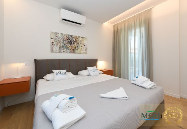 Villa in Desenzano del Garda - MGH Luxury - Villa Celeste Villa in Desenzano del Garda - MGH Luxury - Villa Celeste