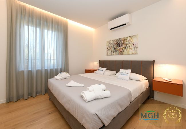 Villa in Desenzano del Garda - MGH Luxury - Villa Celeste Villa in Desenzano del Garda - MGH Luxury - Villa Celeste