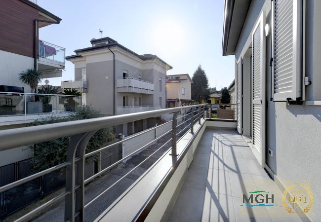 Villa in Desenzano del Garda - MGH Luxury - Villa Celeste Villa in Desenzano del Garda - MGH Luxury - Villa Celeste