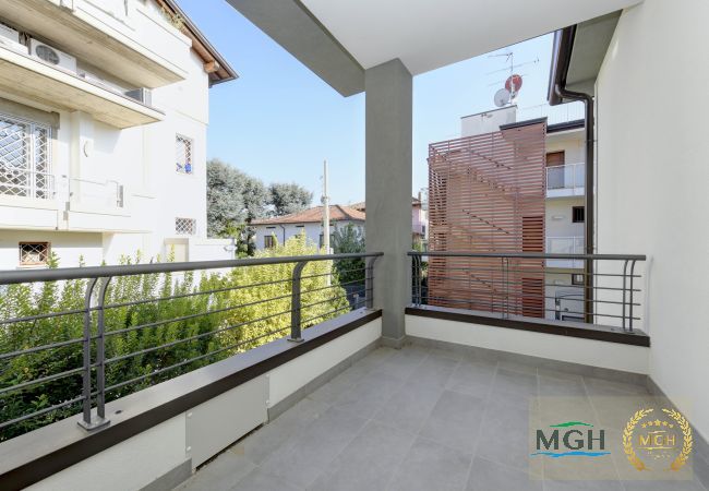 Villa in Desenzano del Garda - MGH Luxury - Villa Celeste Villa in Desenzano del Garda - MGH Luxury - Villa Celeste