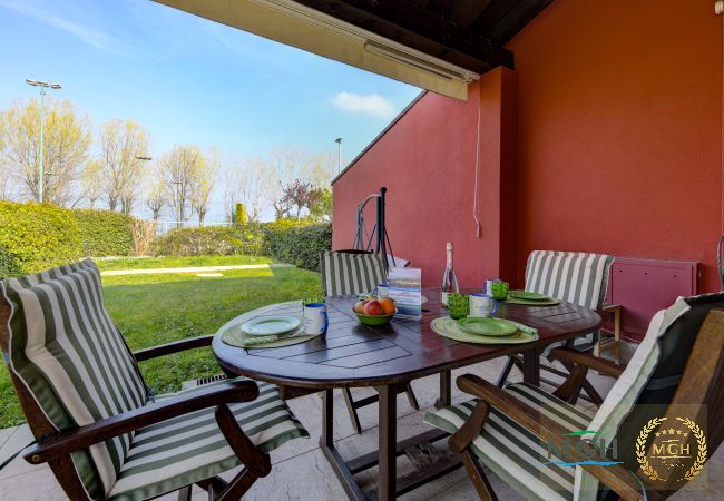 Ferienwohnung in Sirmione - MGH Family Stay - Acquarius Resort Lake Front Ferienwohnung in Sirmione - MGH Family Stay - Acquarius Resort Lake Front
