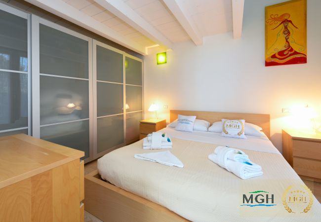 Ferienwohnung in Sirmione - MGH Family Stay - Acquarius Resort Lake Front Ferienwohnung in Sirmione - MGH Family Stay - Acquarius Resort Lake Front
