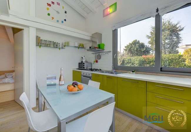 Ferienwohnung in Sirmione - MGH Family Stay - Acquarius Resort Lake Front Ferienwohnung in Sirmione - MGH Family Stay - Acquarius Resort Lake Front