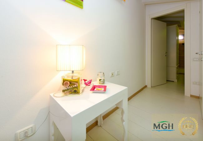 Ferienwohnung in Sirmione - MGH Family Stay - Acquarius Resort Lake Front Ferienwohnung in Sirmione - MGH Family Stay - Acquarius Resort Lake Front