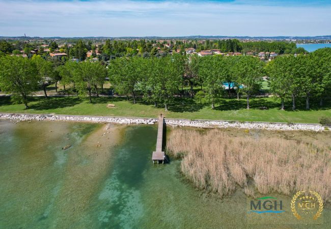 Ferienwohnung in Sirmione - MGH Family Stay - Acquarius Resort Lake Front Ferienwohnung in Sirmione - MGH Family Stay - Acquarius Resort Lake Front