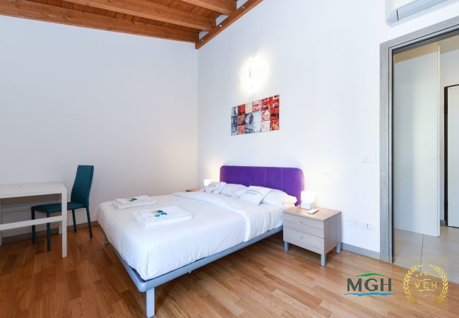 Ferienwohnung in Sirmione - MGH Family Stay - Baglio Degli Ulivi 60 Ferienwohnung in Sirmione - MGH Family Stay - Baglio Degli Ulivi 60