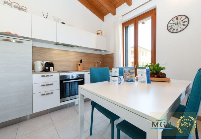 Ferienwohnung in Sirmione - MGH Family Stay - Baglio Degli Ulivi 60 Ferienwohnung in Sirmione - MGH Family Stay - Baglio Degli Ulivi 60