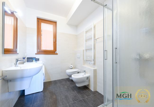 Ferienwohnung in Sirmione - MGH Family Stay - Baglio Degli Ulivi 60 Ferienwohnung in Sirmione - MGH Family Stay - Baglio Degli Ulivi 60