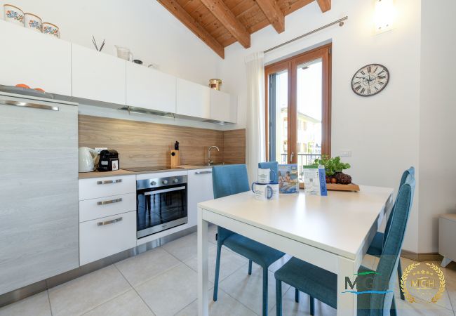 Ferienwohnung in Sirmione - MGH Family Stay - Baglio Degli Ulivi 60 Ferienwohnung in Sirmione - MGH Family Stay - Baglio Degli Ulivi 60