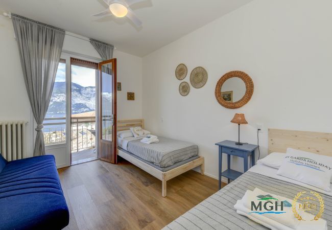 Ferienwohnung in Brenzone - MGH Family Stay - Casa del Gabbiano Ferienwohnung in Brenzone - MGH Family Stay - Casa del Gabbiano