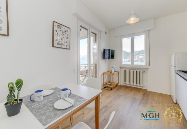 Ferienwohnung in Brenzone - MGH Family Stay - Casa del Gabbiano Ferienwohnung in Brenzone - MGH Family Stay - Casa del Gabbiano