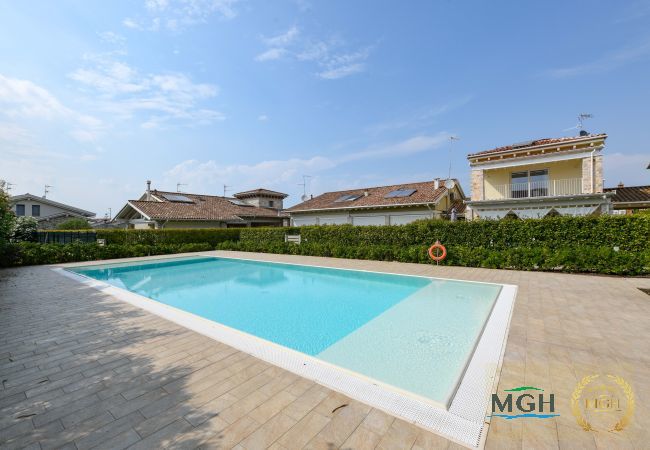 Chalet in Peschiera del Garda - MGH Luxury - Villa Marlene Chalet in Peschiera del Garda - MGH Luxury - Villa Marlene