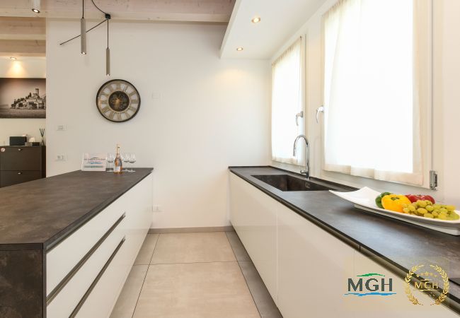 Chalet in Peschiera del Garda - MGH Luxury - Villa Marlene Chalet in Peschiera del Garda - MGH Luxury - Villa Marlene