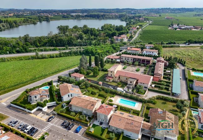Chalet in Peschiera del Garda - MGH Luxury - Villa Marlene Chalet in Peschiera del Garda - MGH Luxury - Villa Marlene