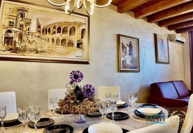 Ferienwohnung in Verona - MGH Luxury - Romeo’s Penthouse Verona Ferienwohnung in Verona - MGH Luxury - Romeo’s Penthouse Verona
