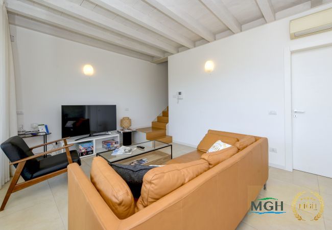 Ferienwohnung in Sirmione - Caesar Sirmione Luxury Apartment M14 Ferienwohnung in Sirmione - Caesar Sirmione Luxury Apartment M14