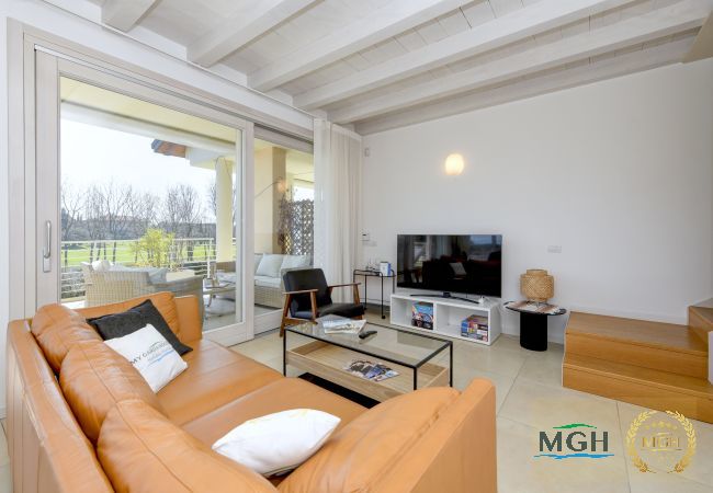 Ferienwohnung in Sirmione - Caesar Sirmione Luxury Apartment M14 Ferienwohnung in Sirmione - Caesar Sirmione Luxury Apartment M14