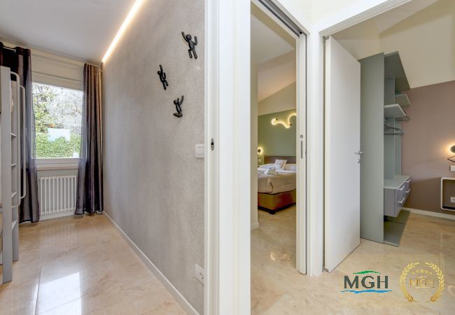 Chalet in Bardolino - MGH Luxury- Villa Panorama Chalet in Bardolino - MGH Luxury- Villa Panorama