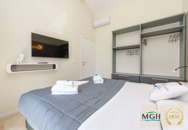 Chalet in Bardolino - MGH Luxury- Villa Panorama Chalet in Bardolino - MGH Luxury- Villa Panorama