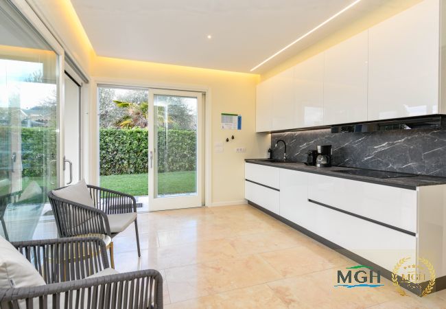 Chalet in Bardolino - MGH Luxury- Villa Panorama Chalet in Bardolino - MGH Luxury- Villa Panorama