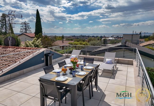 Chalet in Bardolino - MGH Luxury- Villa Panorama Chalet in Bardolino - MGH Luxury- Villa Panorama