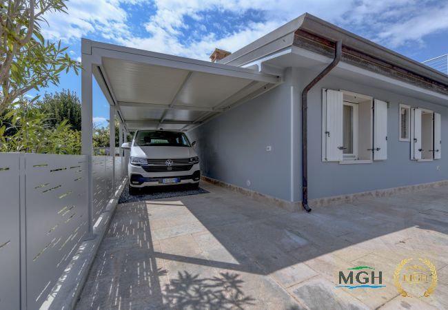 Chalet in Bardolino - MGH Luxury- Villa Panorama Chalet in Bardolino - MGH Luxury- Villa Panorama