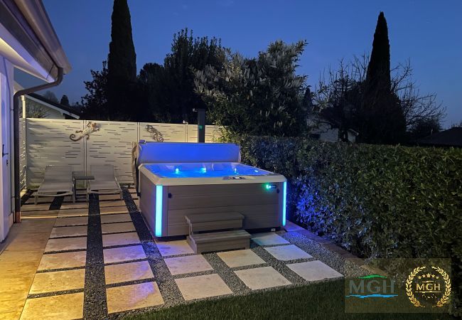 Chalet in Bardolino - MGH Luxury- Villa Panorama Chalet in Bardolino - MGH Luxury- Villa Panorama