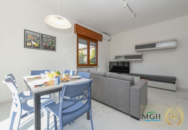 Ferienwohnung in Desenzano del Garda - MGH- My Desenzano Center Apartment Ferienwohnung in Desenzano del Garda - MGH- My Desenzano Center Apartment