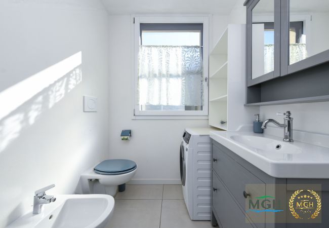 Ferienwohnung in Desenzano del Garda - Katya Resort Superior Apartments - MGH A3-4 Ferienwohnung in Desenzano del Garda - Katya Resort Superior Apartments - MGH A3-4