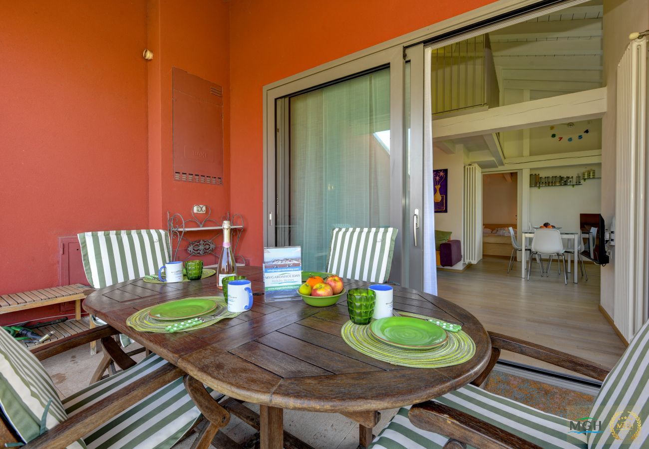 Ferienwohnung in Sirmione - MGH Family Stay - Acquarius Resort Lake Front