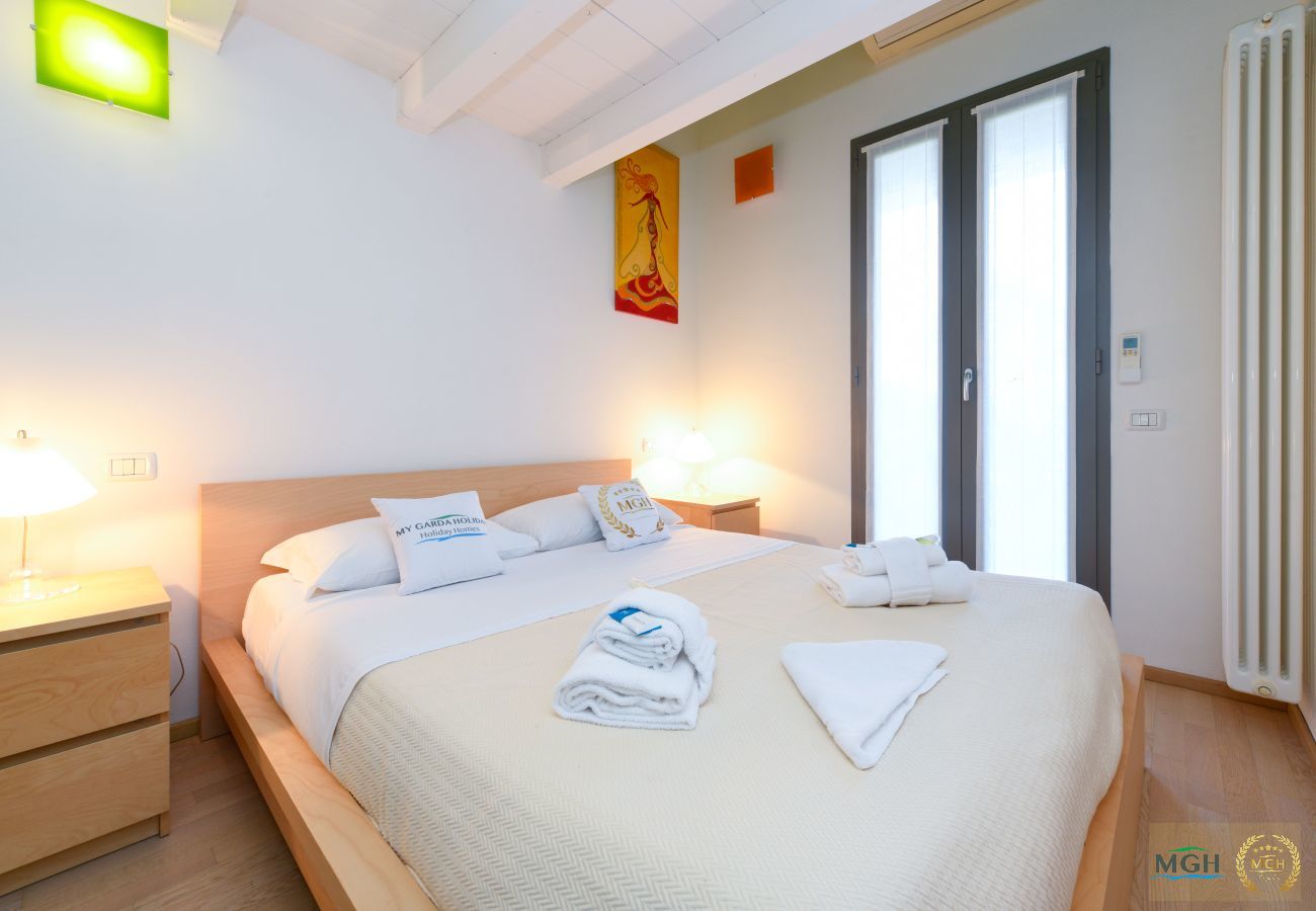 Ferienwohnung in Sirmione - MGH Family Stay - Acquarius Resort Lake Front