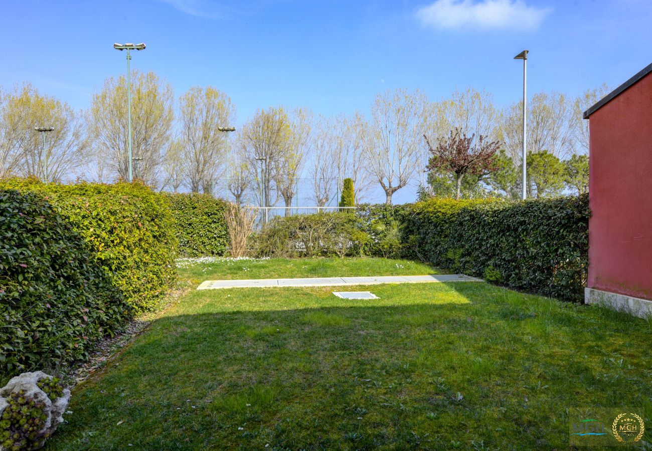 Ferienwohnung in Sirmione - MGH Family Stay - Acquarius Resort Lake Front