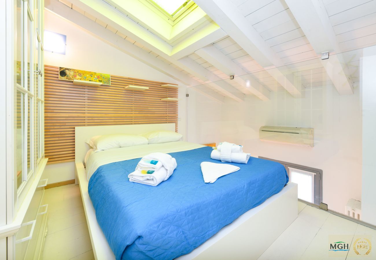 Ferienwohnung in Sirmione - MGH Family Stay - Acquarius Resort Lake Front